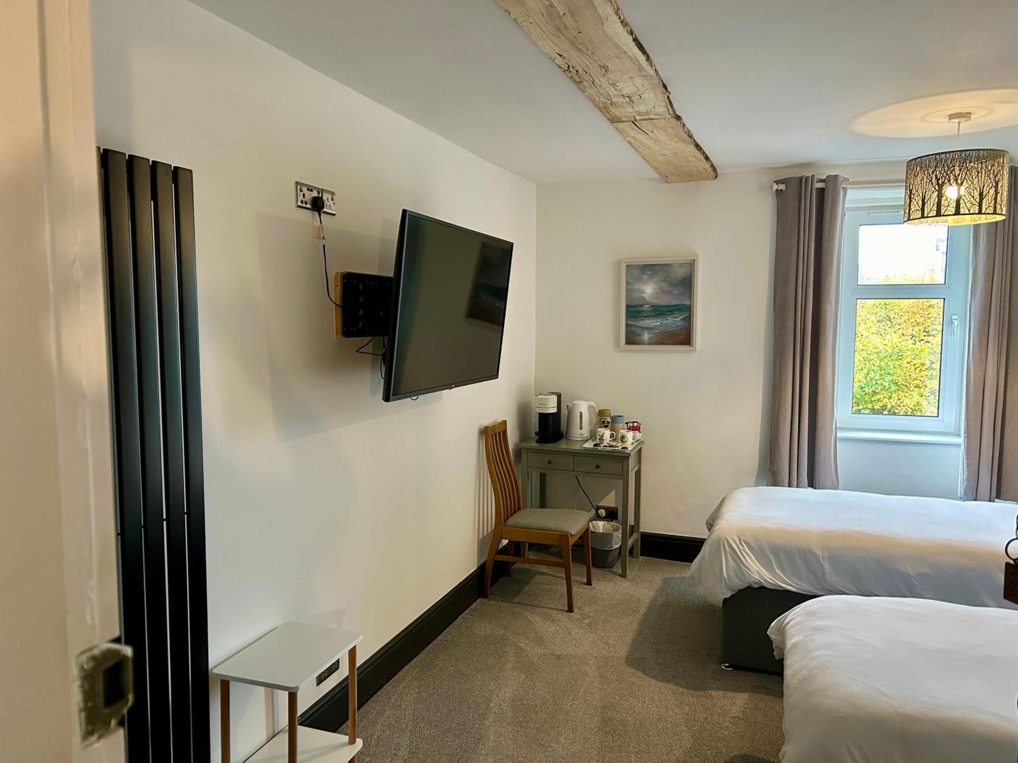 Lochaline Hotel Экстерьер фото